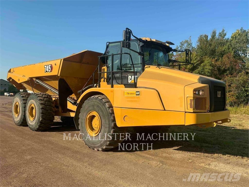 CAT 74504 Karjeriniai savivarčiai