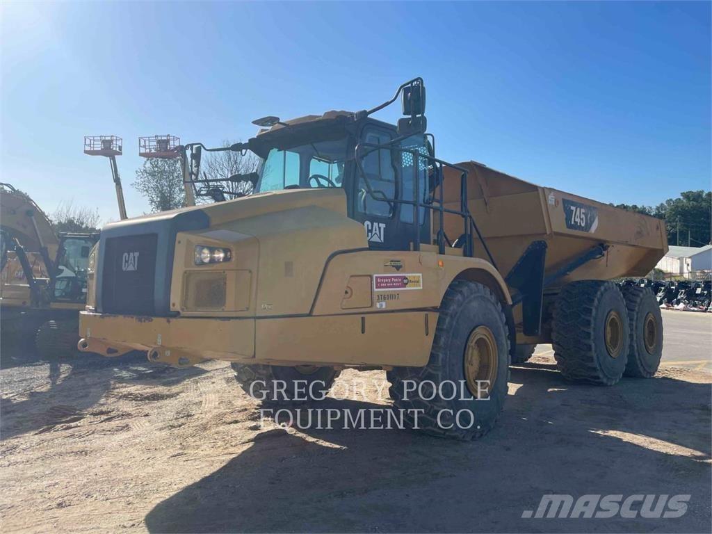 CAT 74504 Karjeriniai savivarčiai