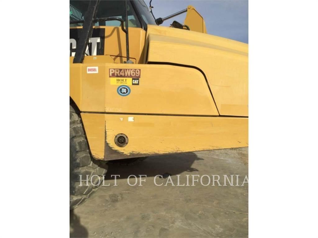 CAT 745C Karjeriniai savivarčiai