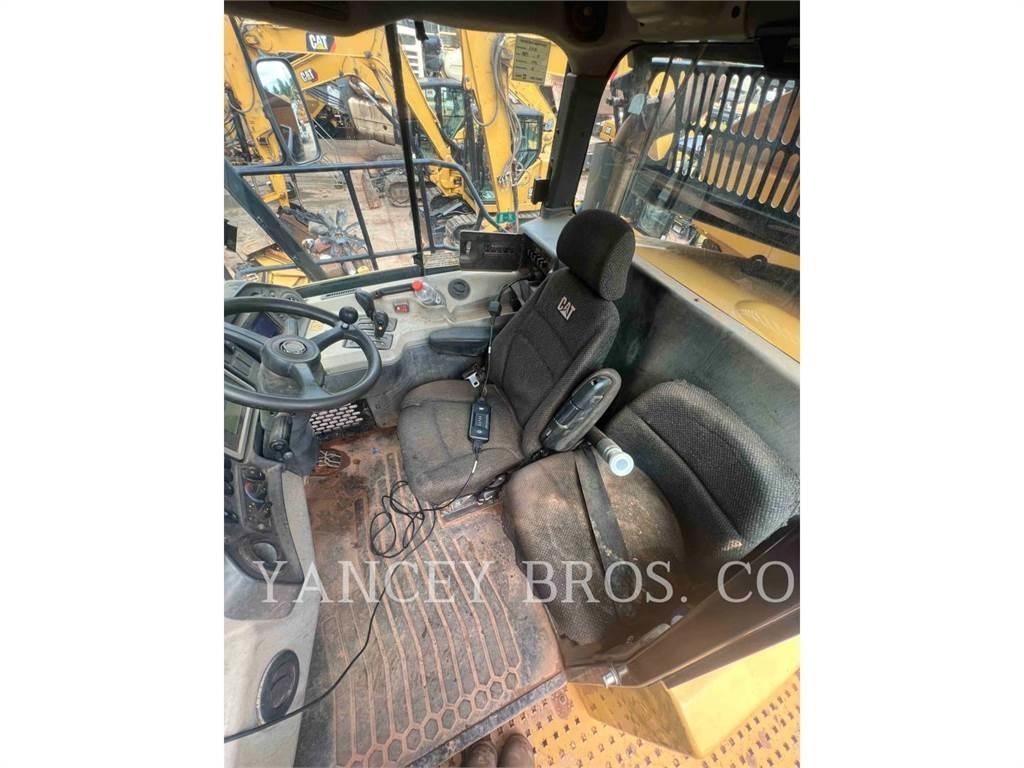 CAT 745C Karjeriniai savivarčiai