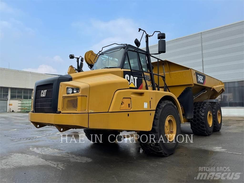 CAT 745C Karjeriniai savivarčiai