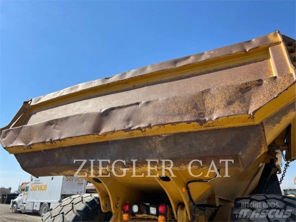 CAT 745C Karjeriniai savivarčiai