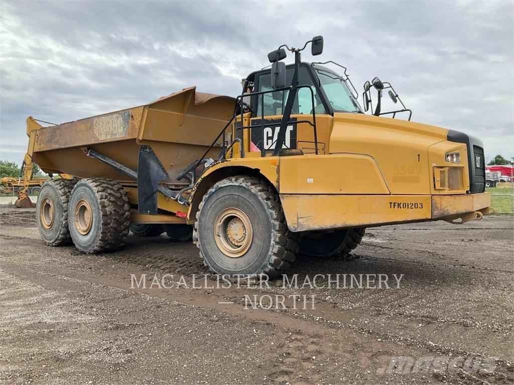 CAT 745C Karjeriniai savivarčiai