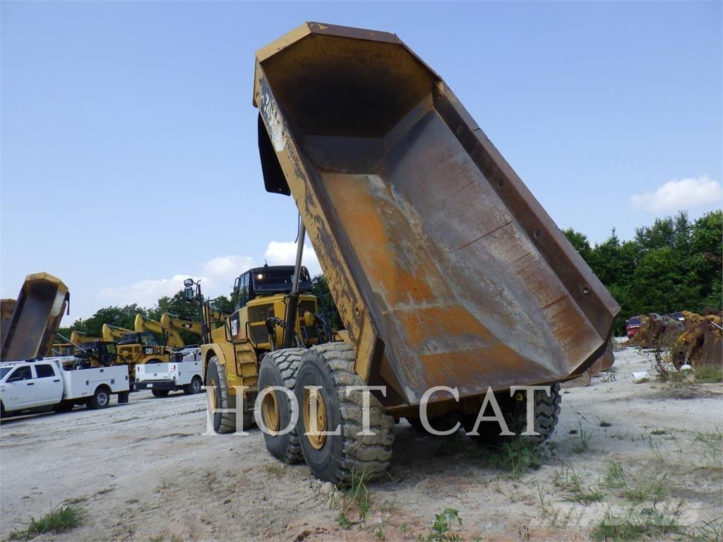CAT 745C Karjeriniai savivarčiai