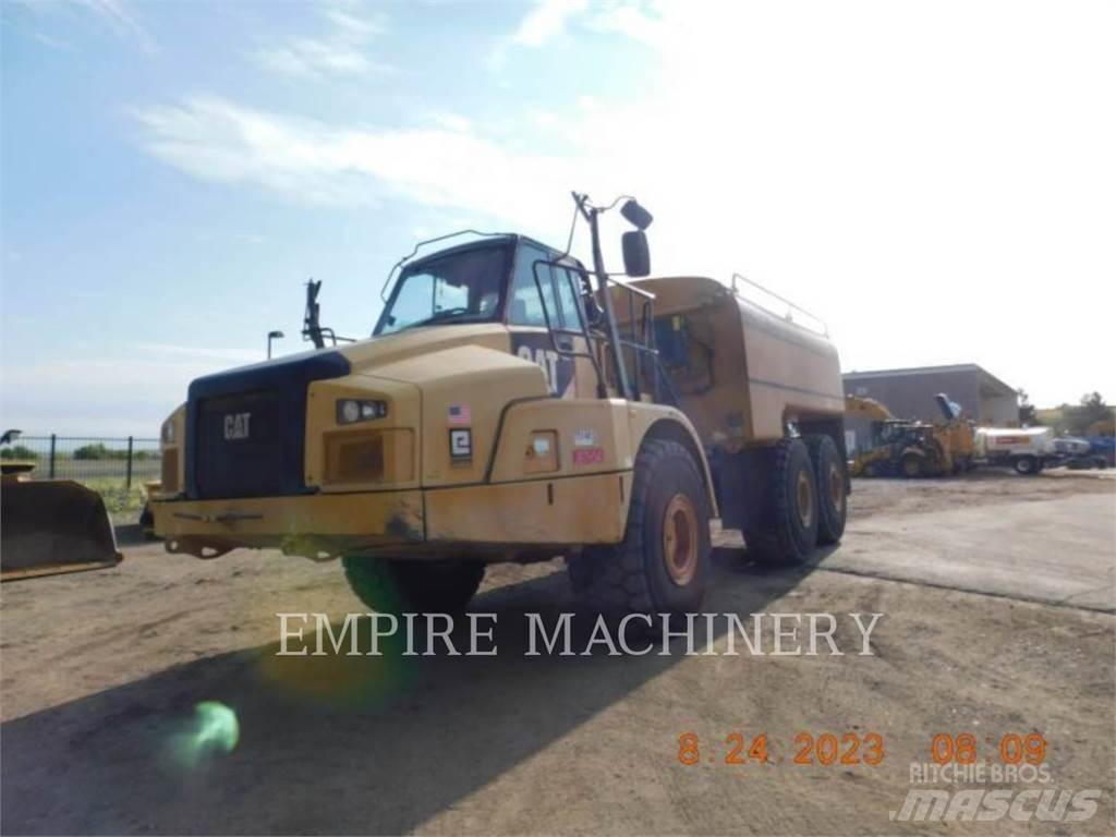 CAT 745C WT Vandens sunkvežimiai