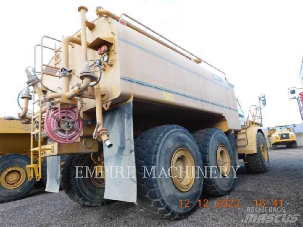CAT 745C WT Vandens sunkvežimiai