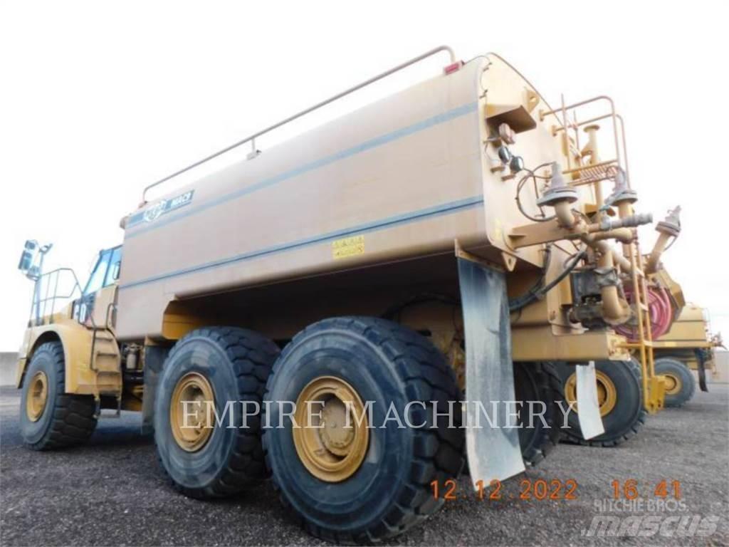CAT 745C WT Vandens sunkvežimiai