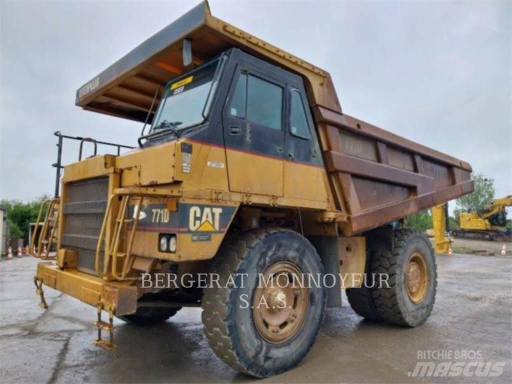 CAT 771D Karjeriniai savivarčiai