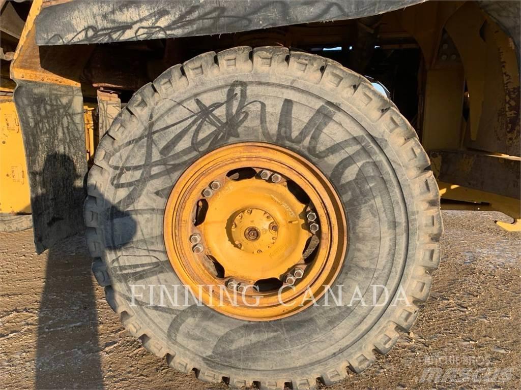 CAT 772 Karjeriniai savivarčiai
