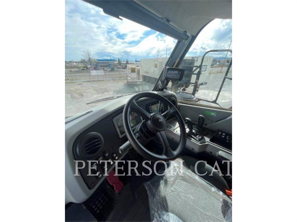 CAT 772G Priedai