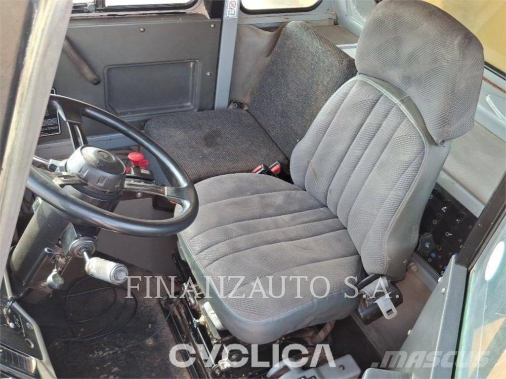 CAT 773E Karjeriniai savivarčiai