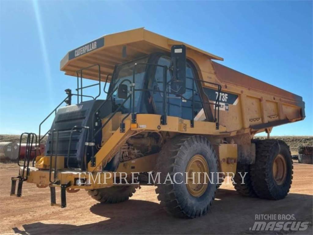 CAT 773F Karjeriniai savivarčiai