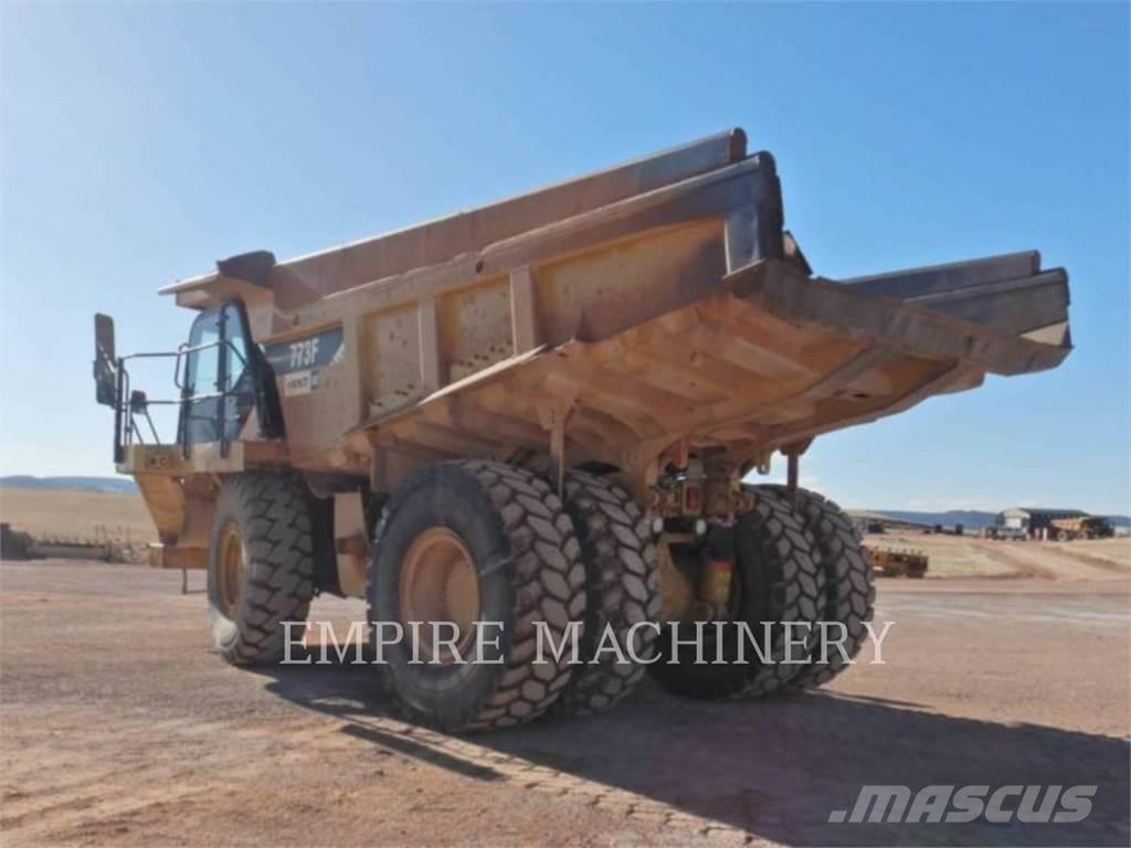 CAT 773F Karjeriniai savivarčiai