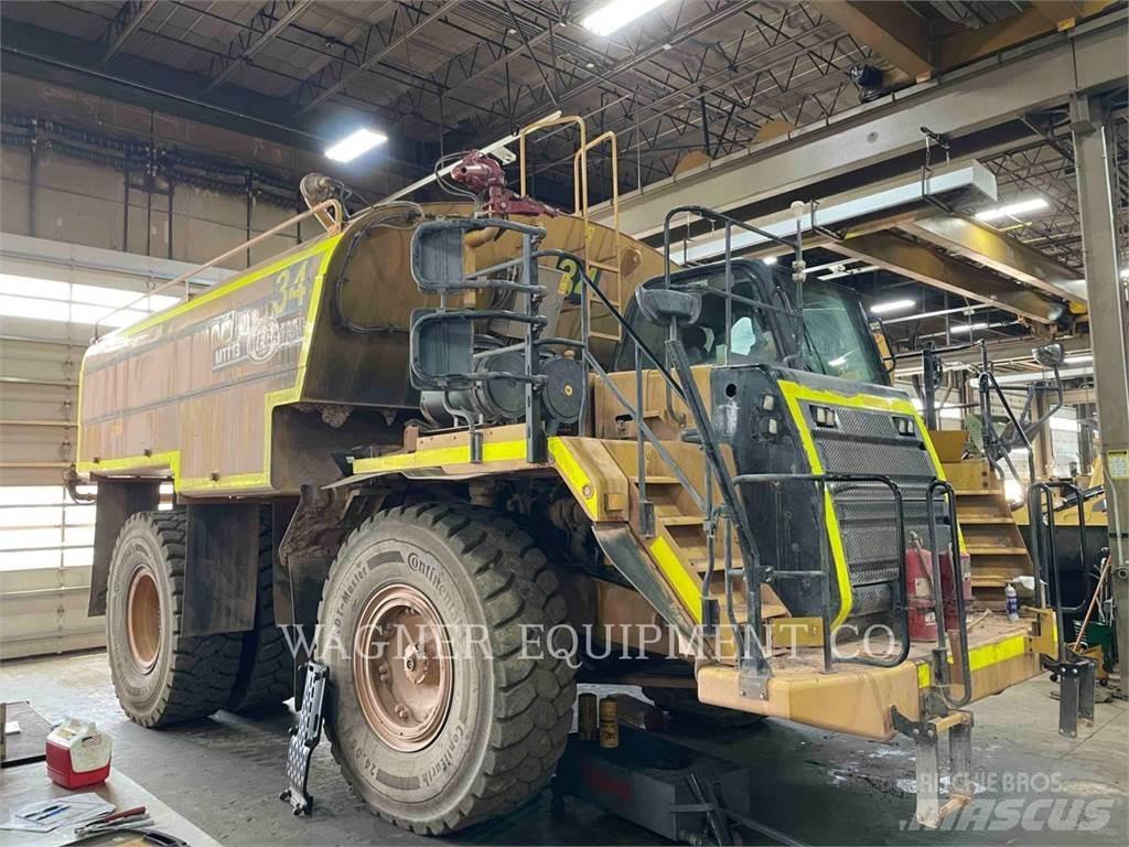 CAT 773F WT Vandens sunkvežimiai
