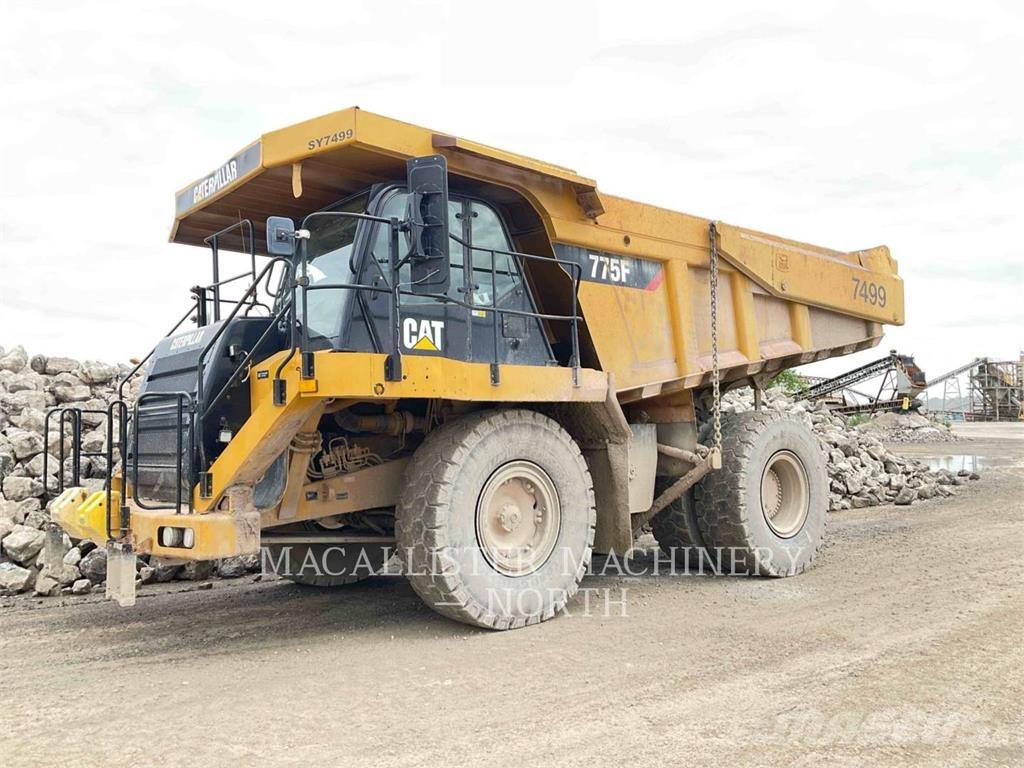 CAT 775F Karjeriniai savivarčiai