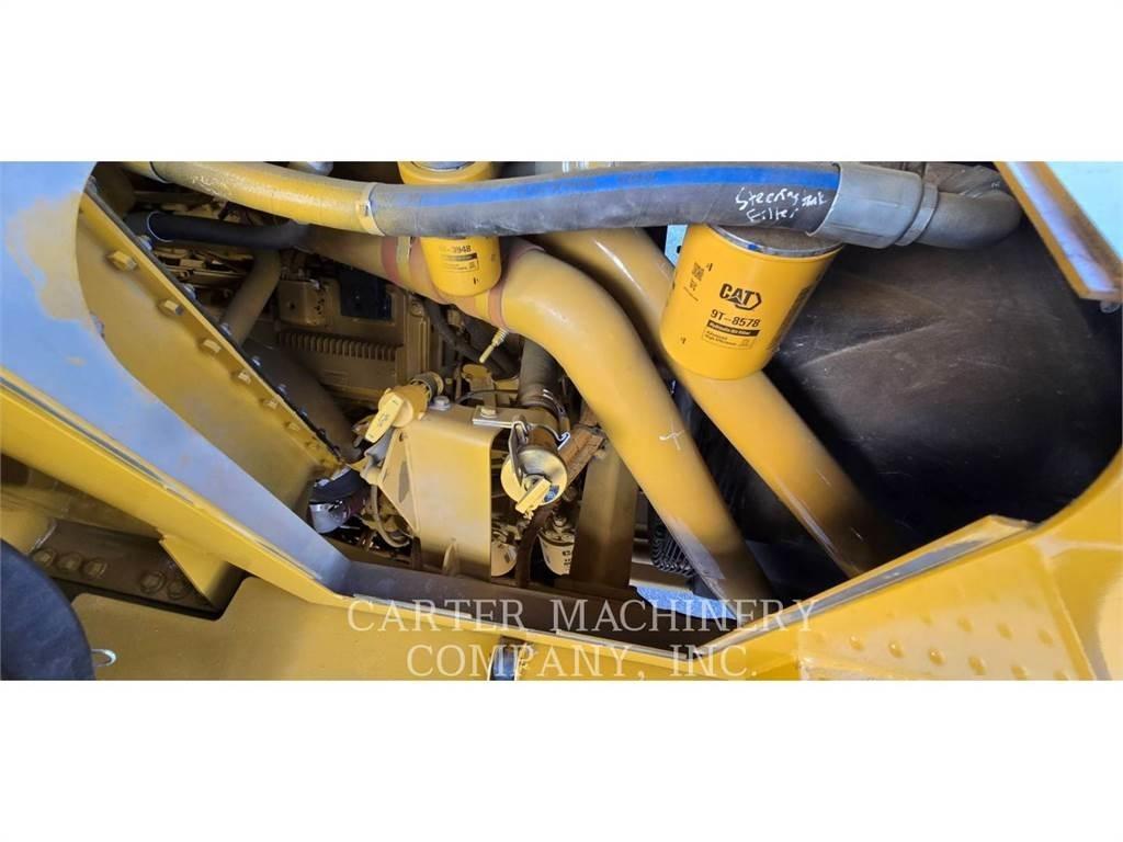 CAT 775F RBLD Karjeriniai savivarčiai