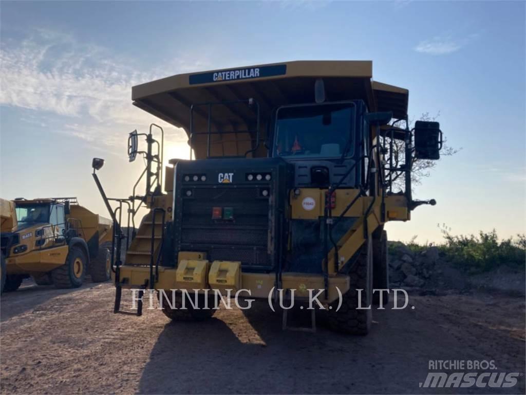 CAT 775G Karjeriniai savivarčiai