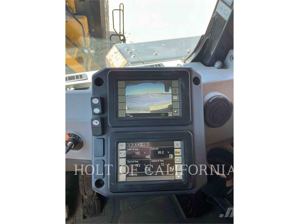 CAT 775G Karjeriniai savivarčiai