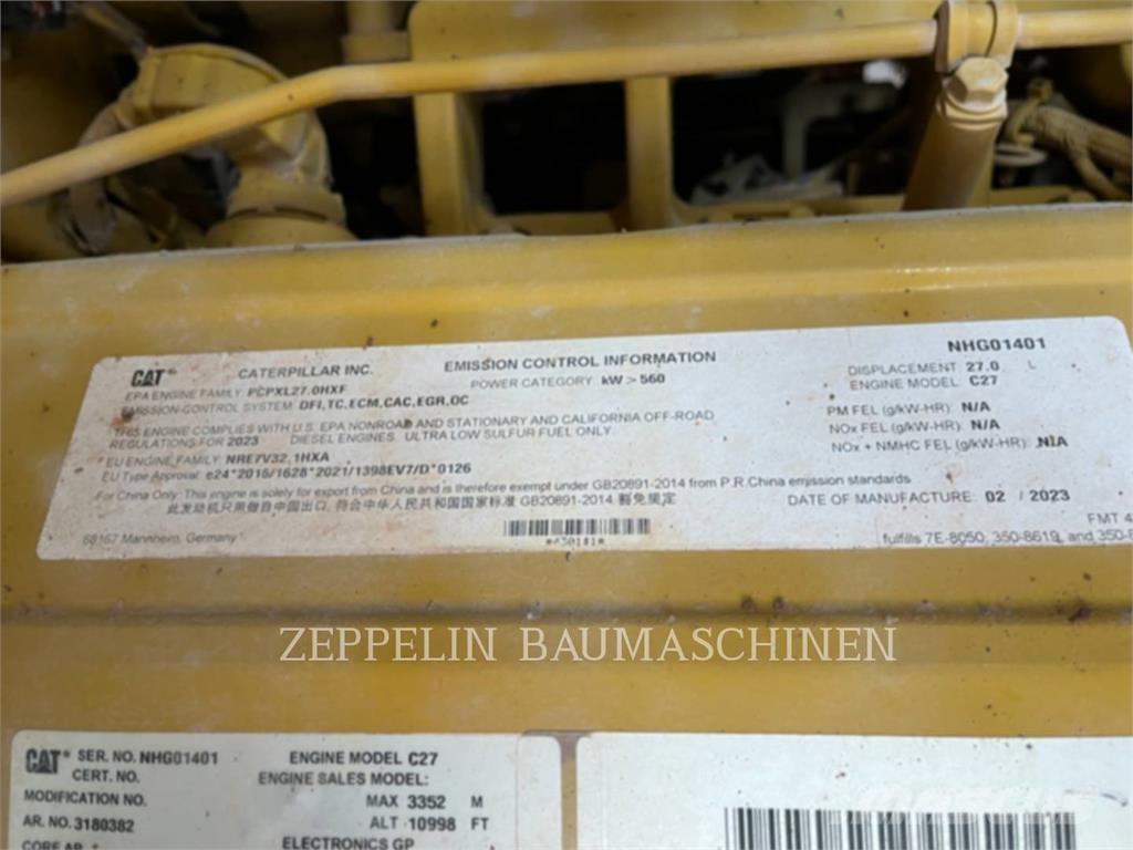 CAT 775G Karjeriniai savivarčiai