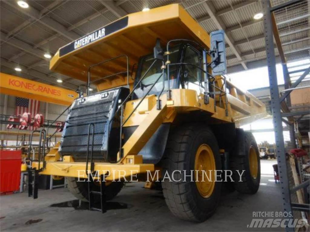 CAT 777F Karjeriniai savivarčiai