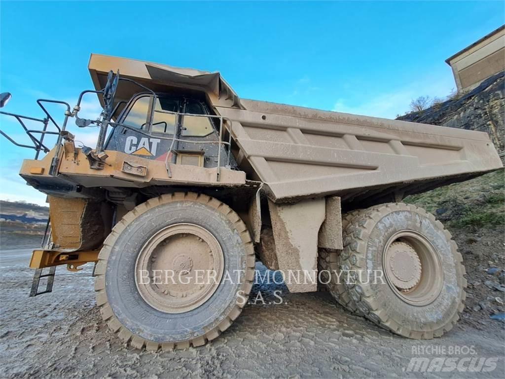 CAT 777G Karjeriniai savivarčiai