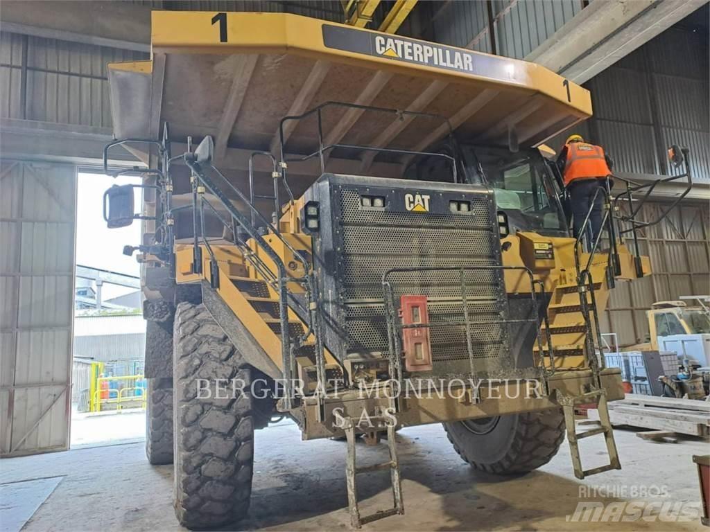 CAT 777G Karjeriniai savivarčiai