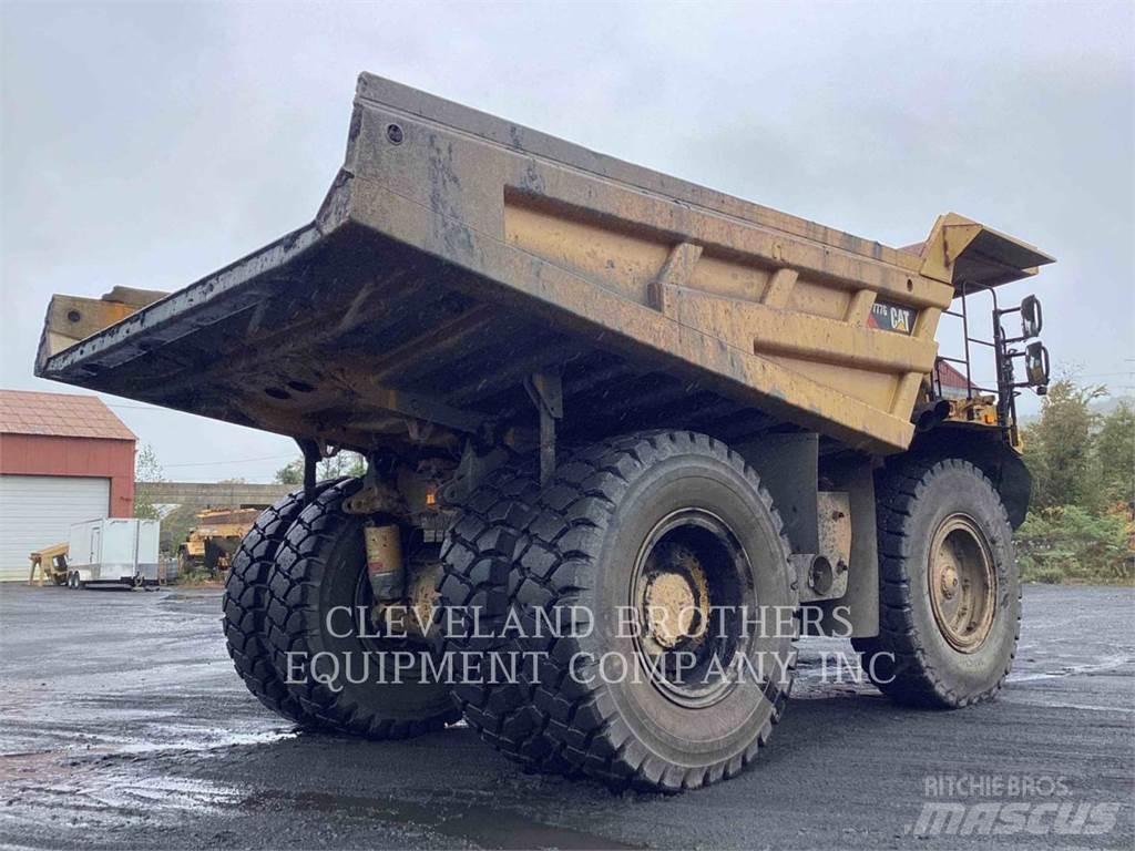 CAT 777G Karjeriniai savivarčiai