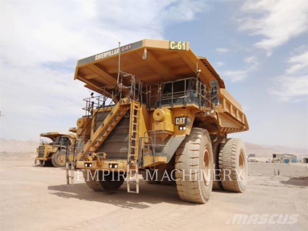 CAT 789D Karjeriniai savivarčiai