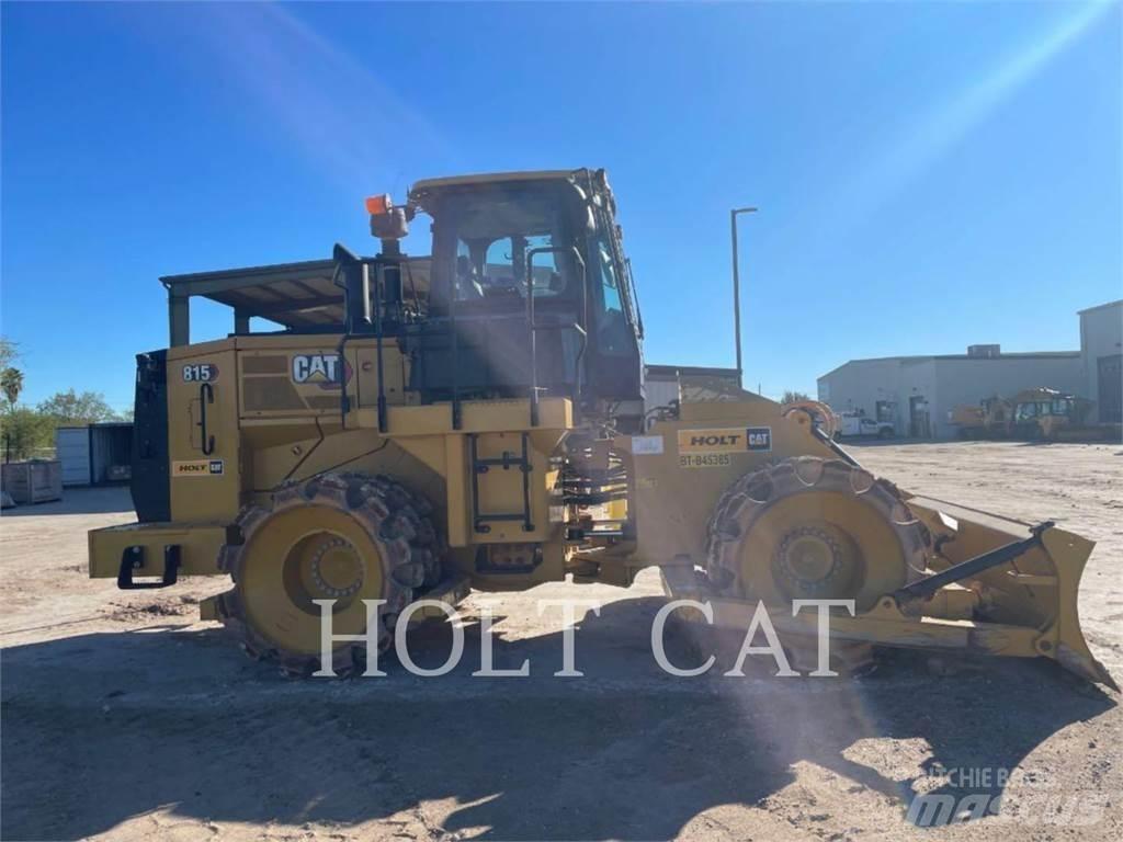 CAT 815 Gruntiniai volai