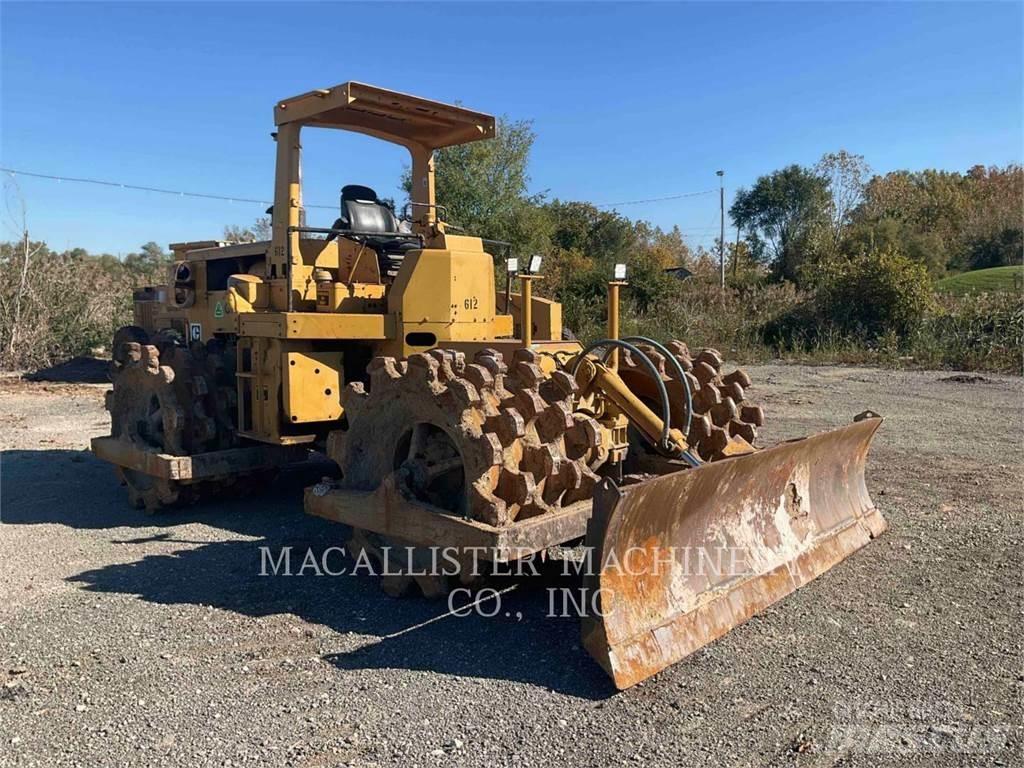 CAT 815 Gruntiniai volai