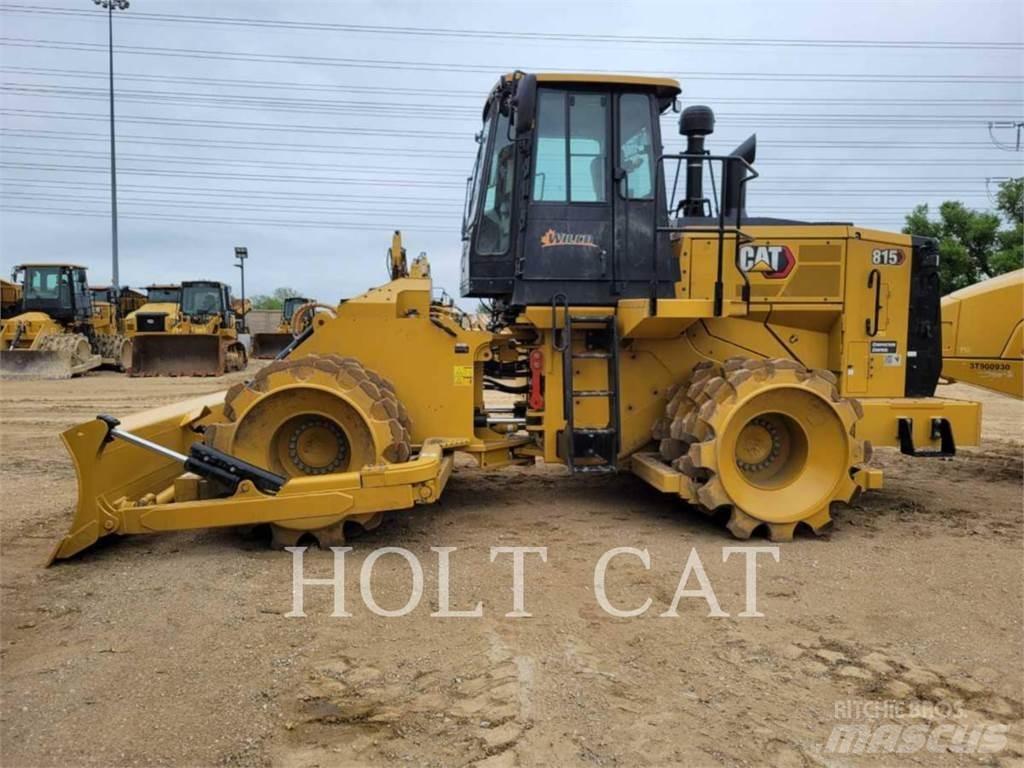 CAT 815 Gruntiniai volai