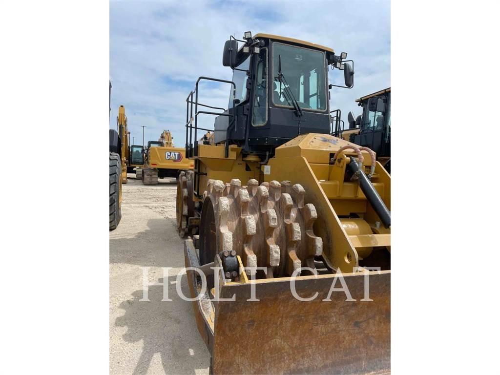 CAT 815 Gruntiniai volai