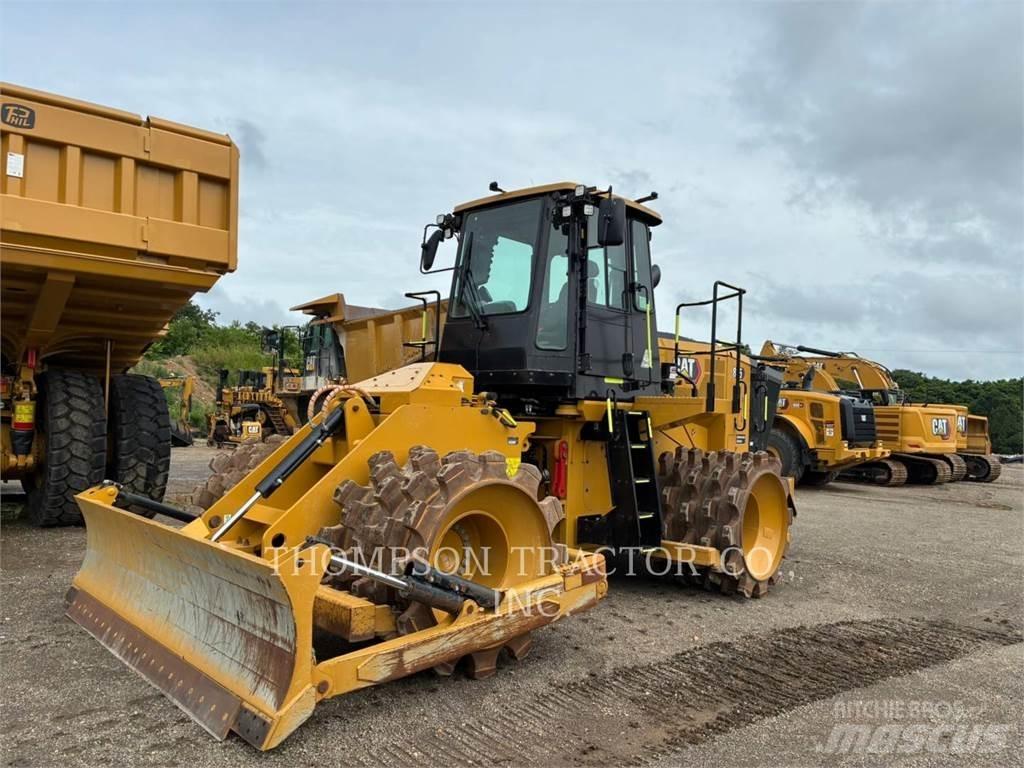 CAT 815 Gruntiniai volai