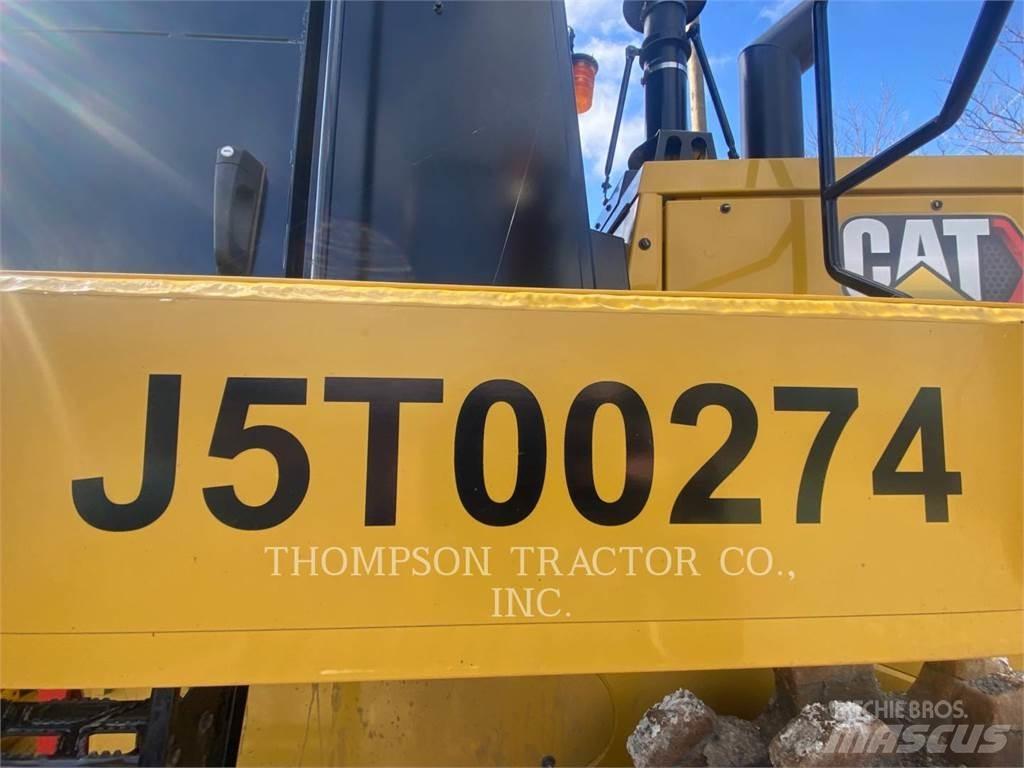 CAT 815 Gruntiniai volai