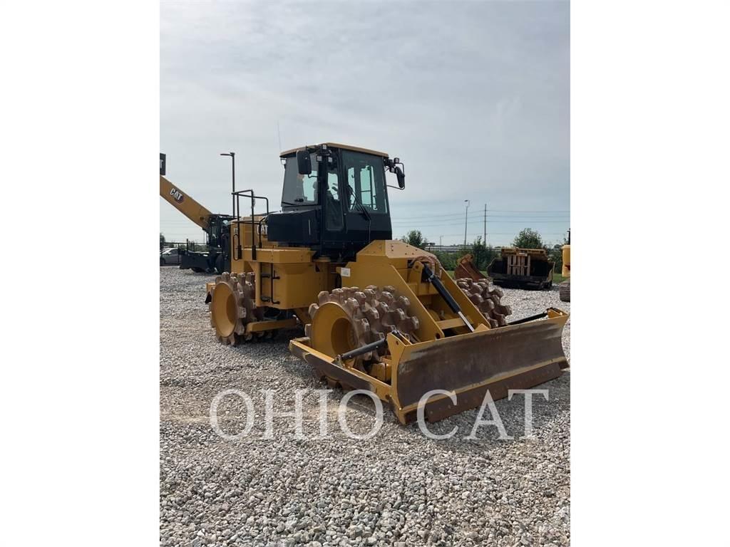 CAT 815 Gruntiniai volai