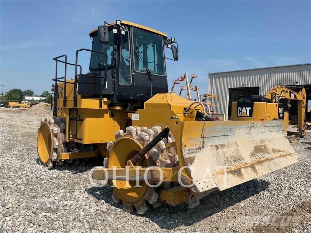 CAT 815 Gruntiniai volai