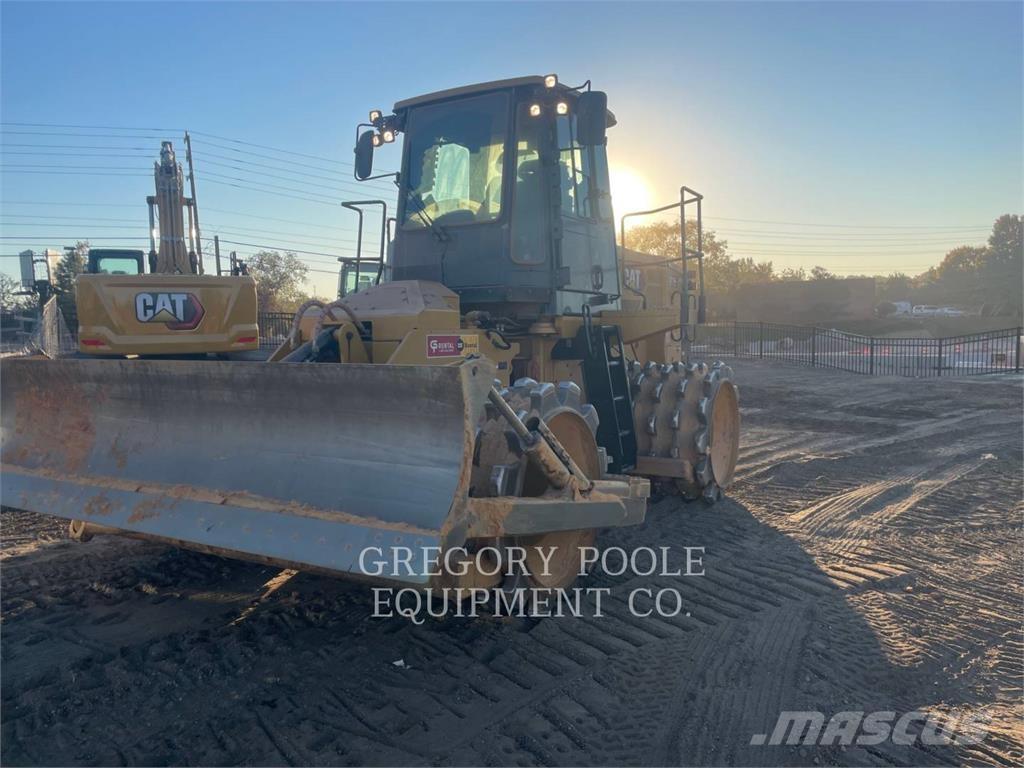 CAT 815-11 Gruntiniai volai