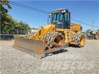 CAT 815F2 Gruntiniai volai