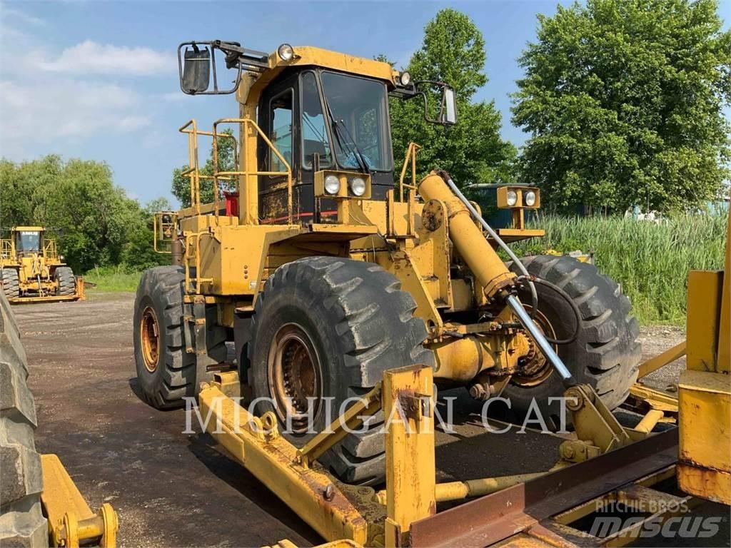 CAT 824C Naudoti ratiniai krautuvai