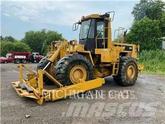 CAT 824C Naudoti ratiniai krautuvai