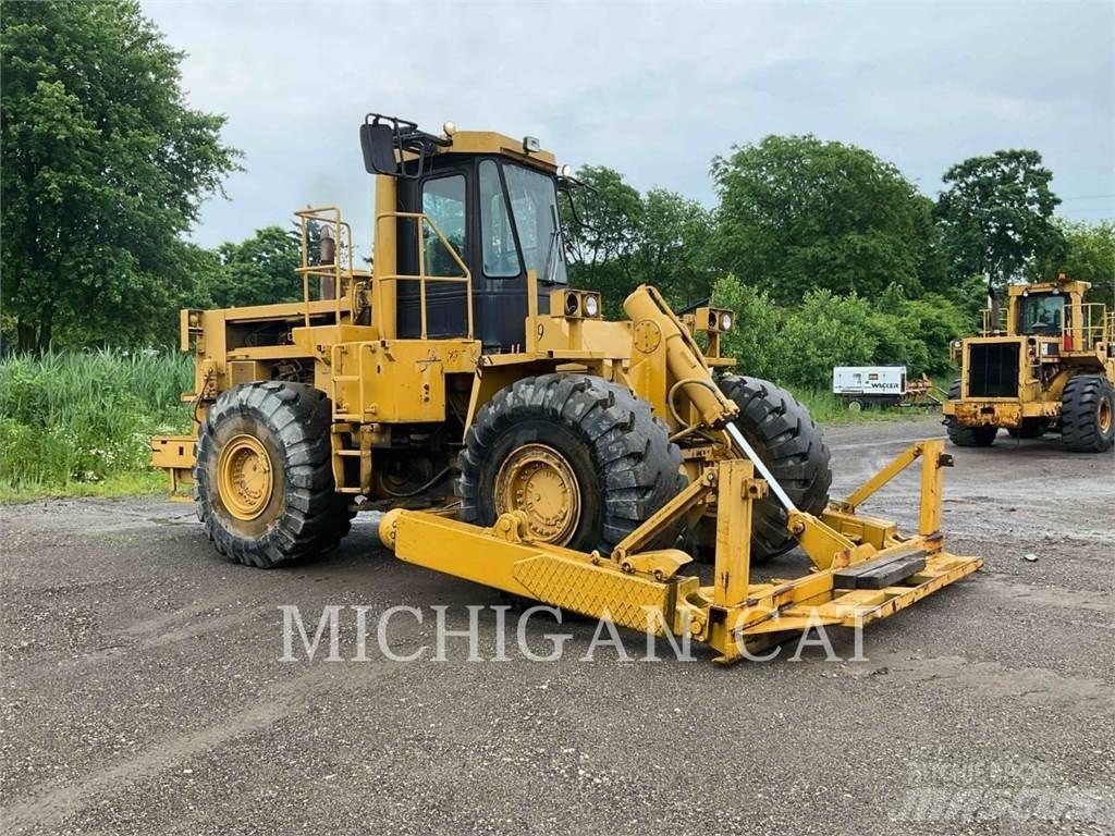 CAT 824C Naudoti ratiniai krautuvai