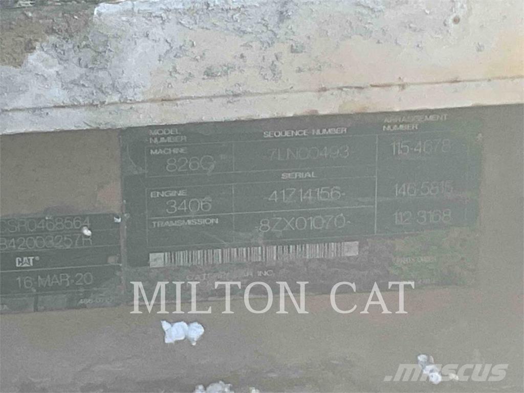 CAT 826G Gruntiniai volai