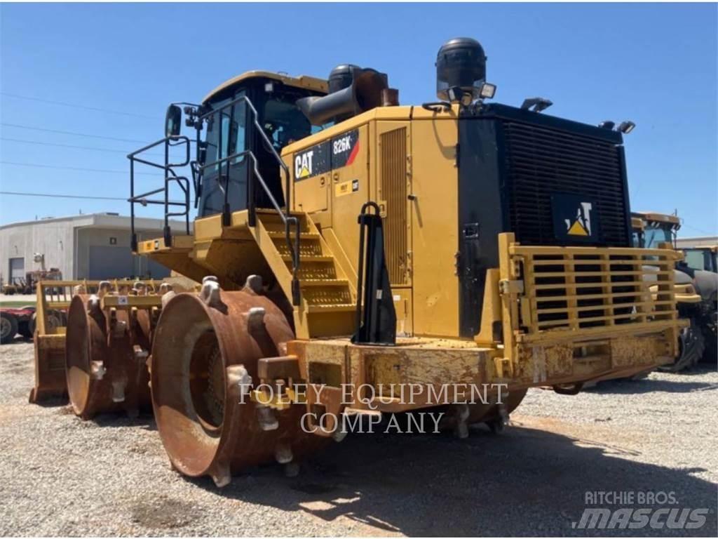 CAT 826K Gruntiniai volai