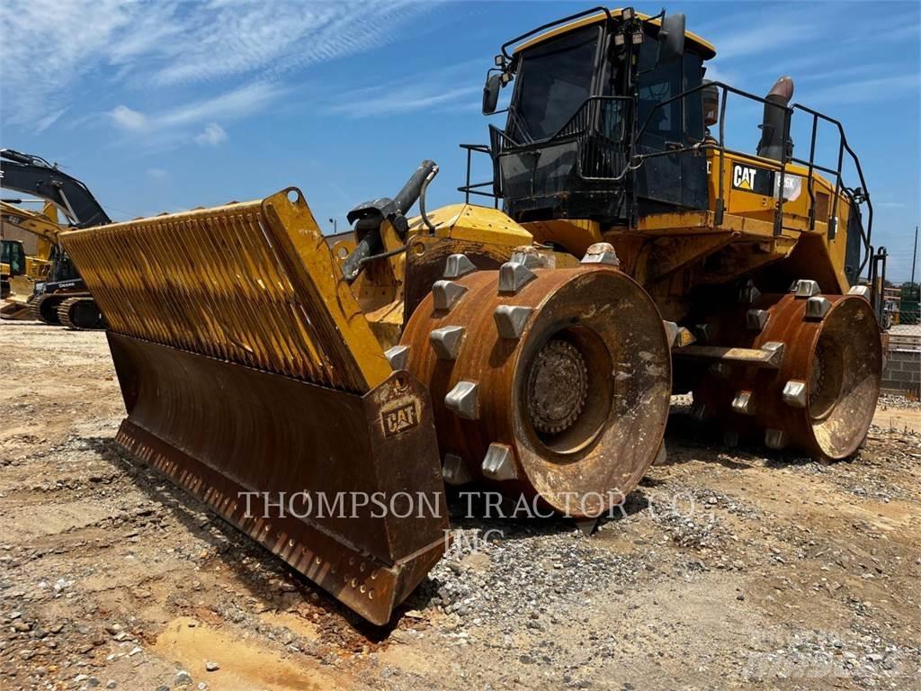 CAT 826K Gruntiniai volai