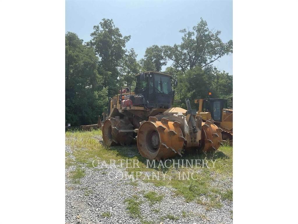 CAT 826K Gruntiniai volai