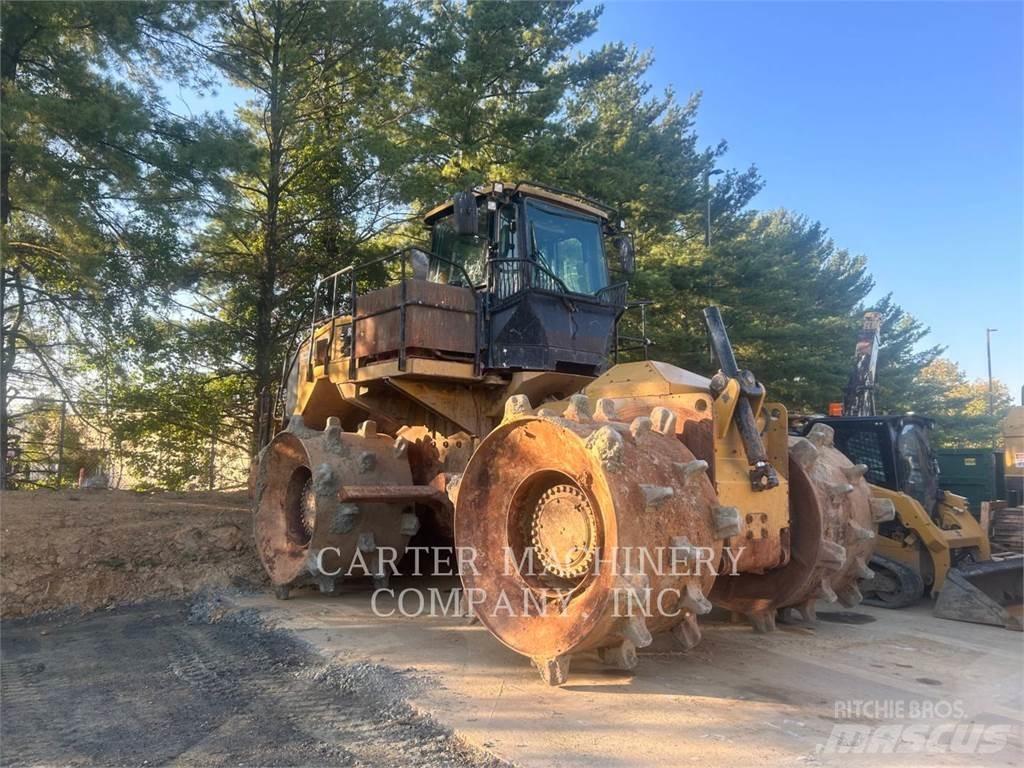 CAT 826K Gruntiniai volai