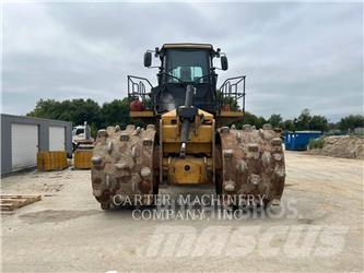CAT 826K Gruntiniai volai