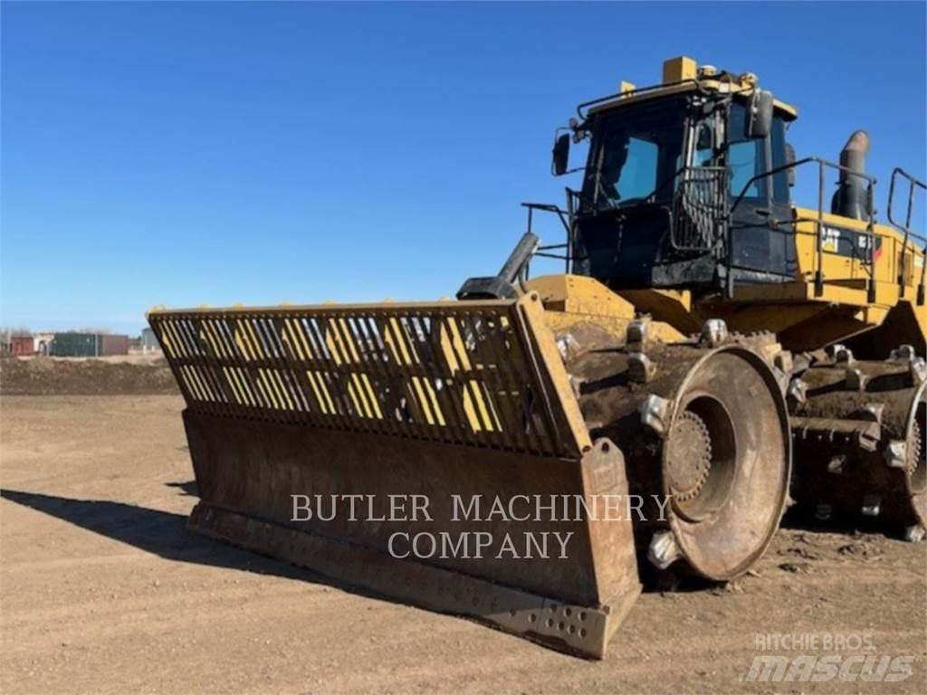 CAT 826K Gruntiniai volai
