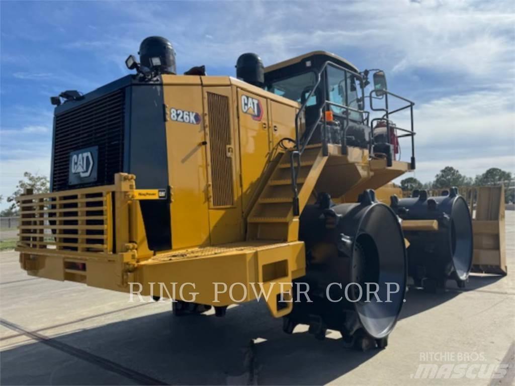 CAT 826K Gruntiniai volai