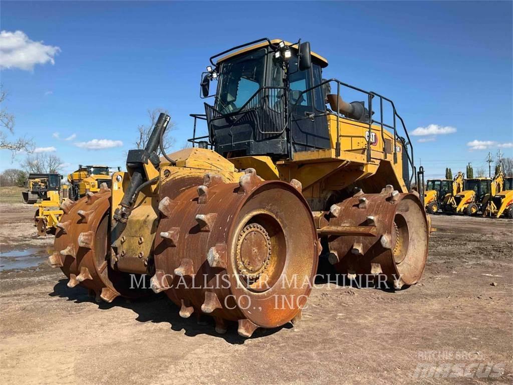 CAT 826K Gruntiniai volai